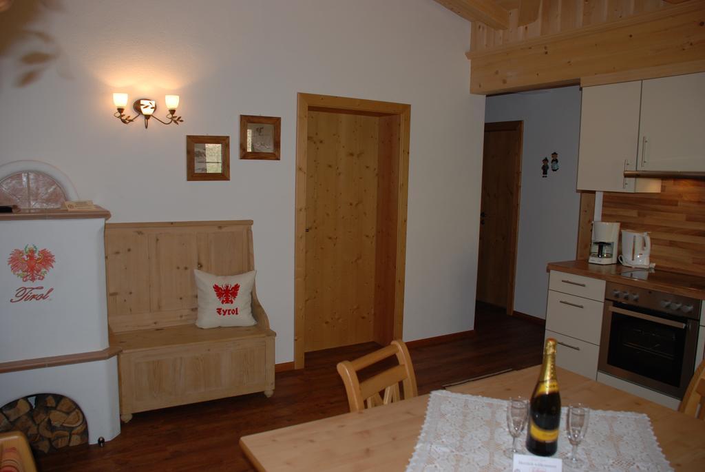 Tirol Appartement Haus Zillertal เซลล์ อัม ซิลลา ภายนอก รูปภาพ