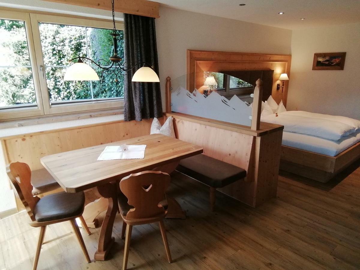 Tirol Appartement Haus Zillertal เซลล์ อัม ซิลลา ภายนอก รูปภาพ